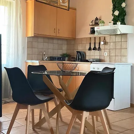 Vlastaras Appartamento *